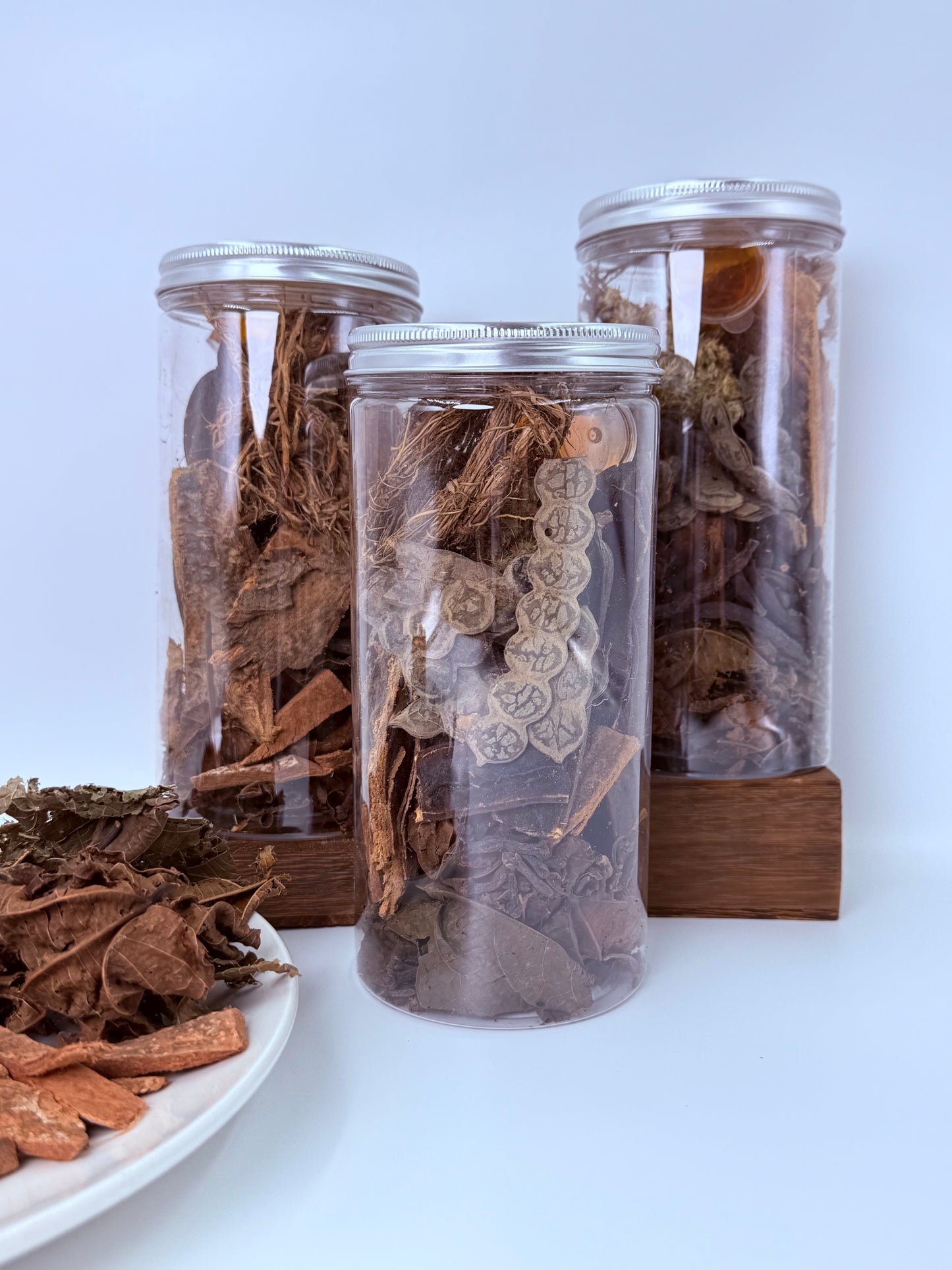 Womb cleanser herbs
